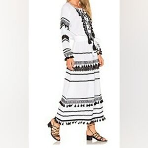 709- DODO BAR OR WOMEN'S DRESS Made In India SIZE M